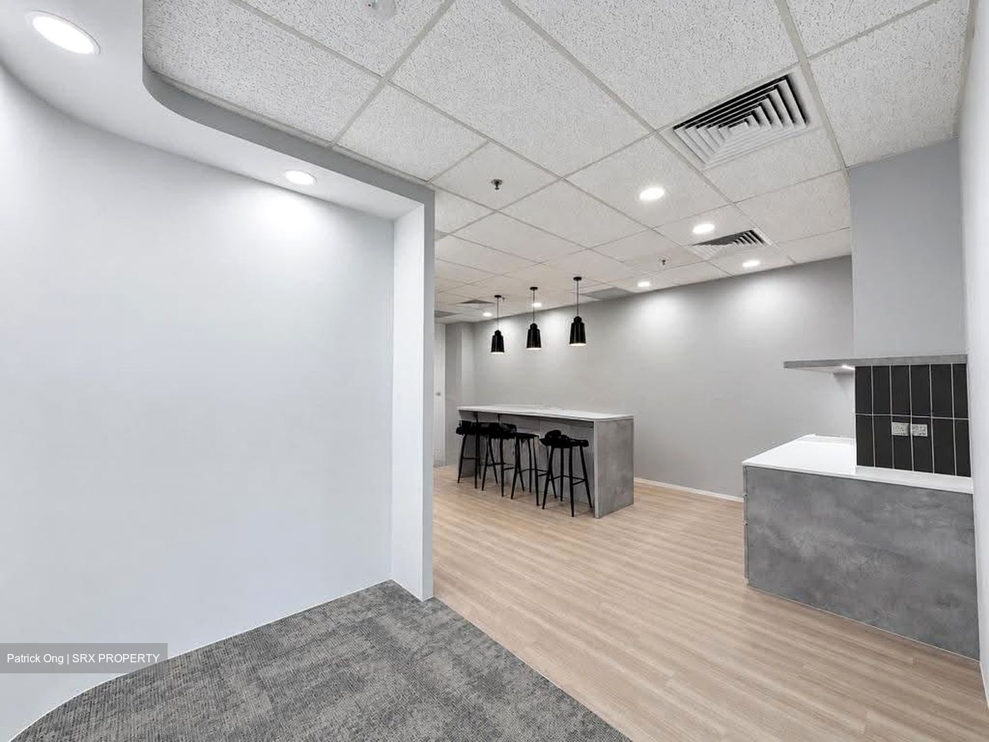 City House (D1), Office #632360621